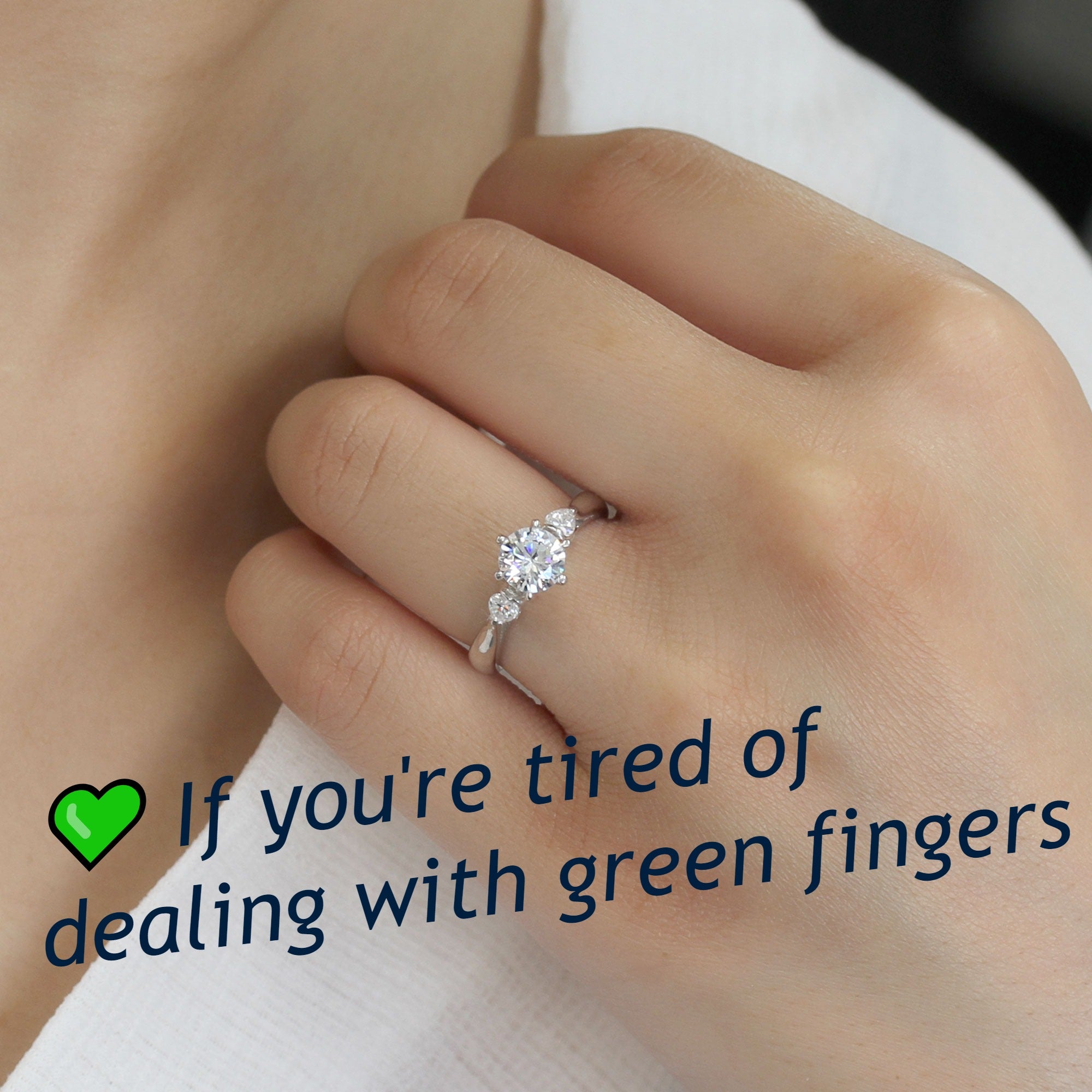 why-is-my-finger-turning-green-double-accent