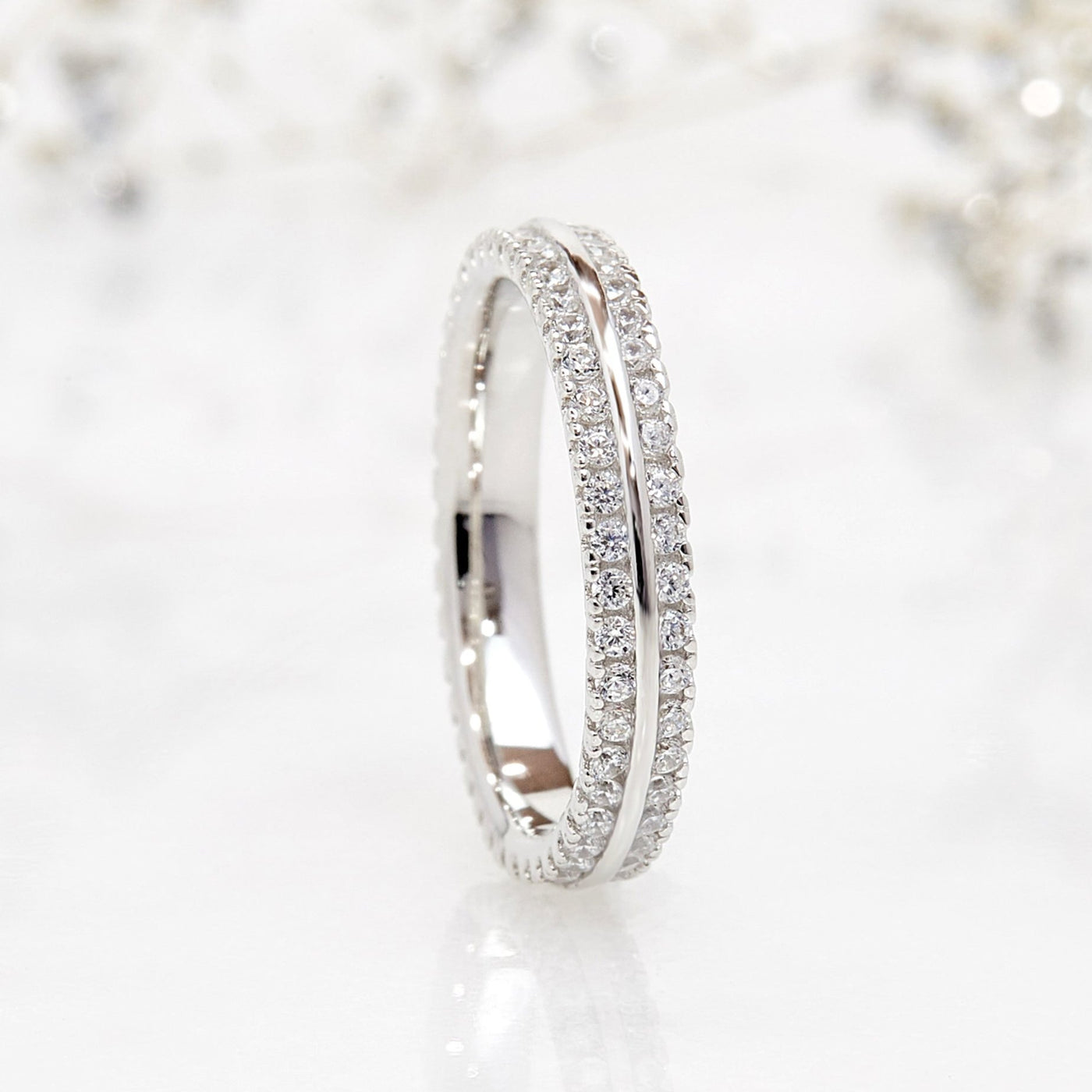 Double Glow Eternity Ring Set