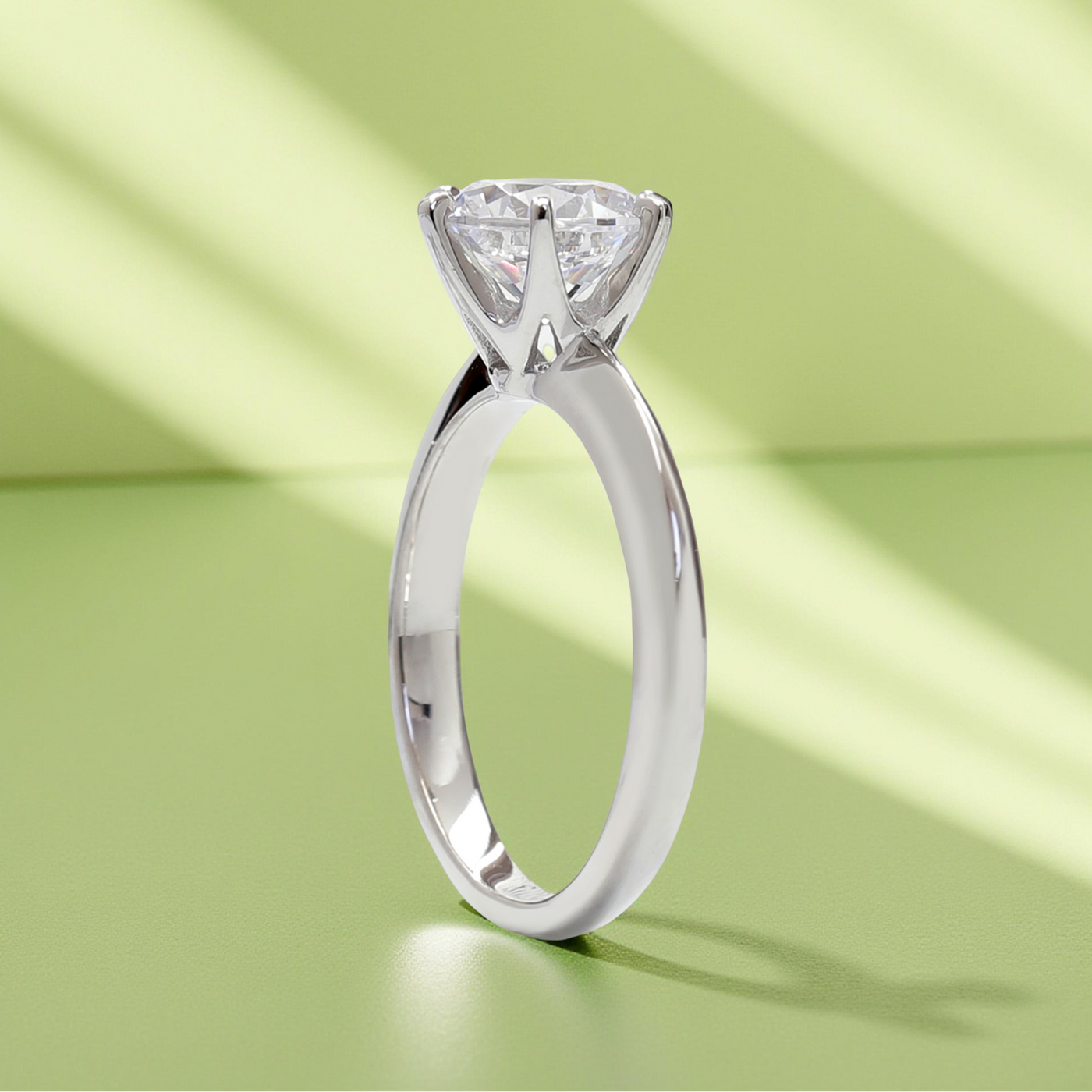 Knife-edge platinum band – 5A CZ solitaire ring side view