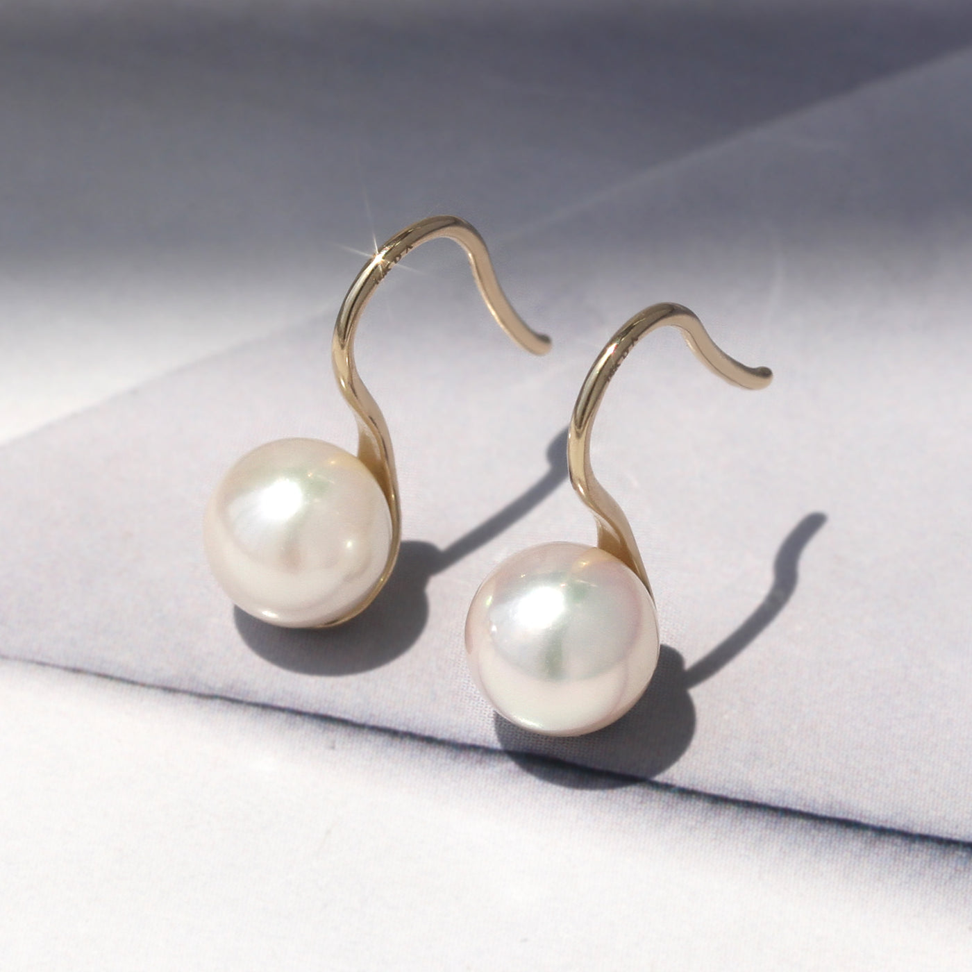 Luna Pearl Drop Earrings