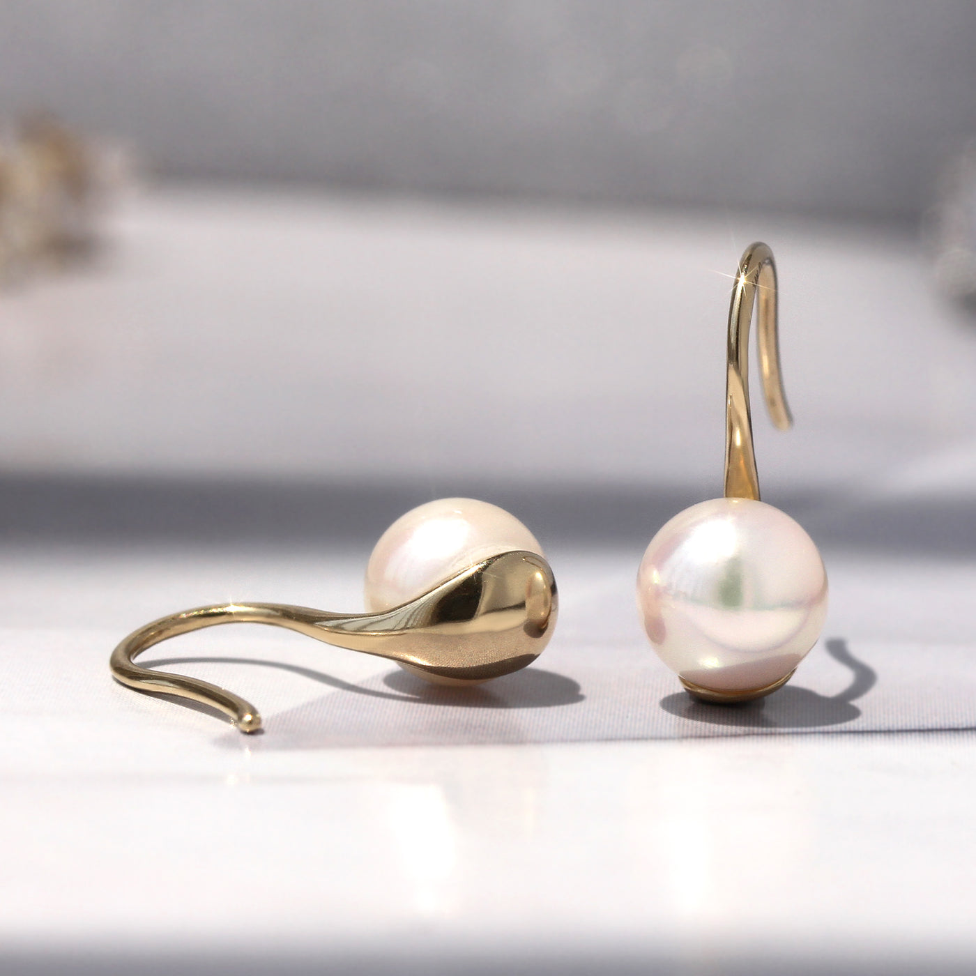 Luna Pearl Drop Earrings