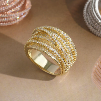 Intricate Elegance: 15mm Crisscross Ring