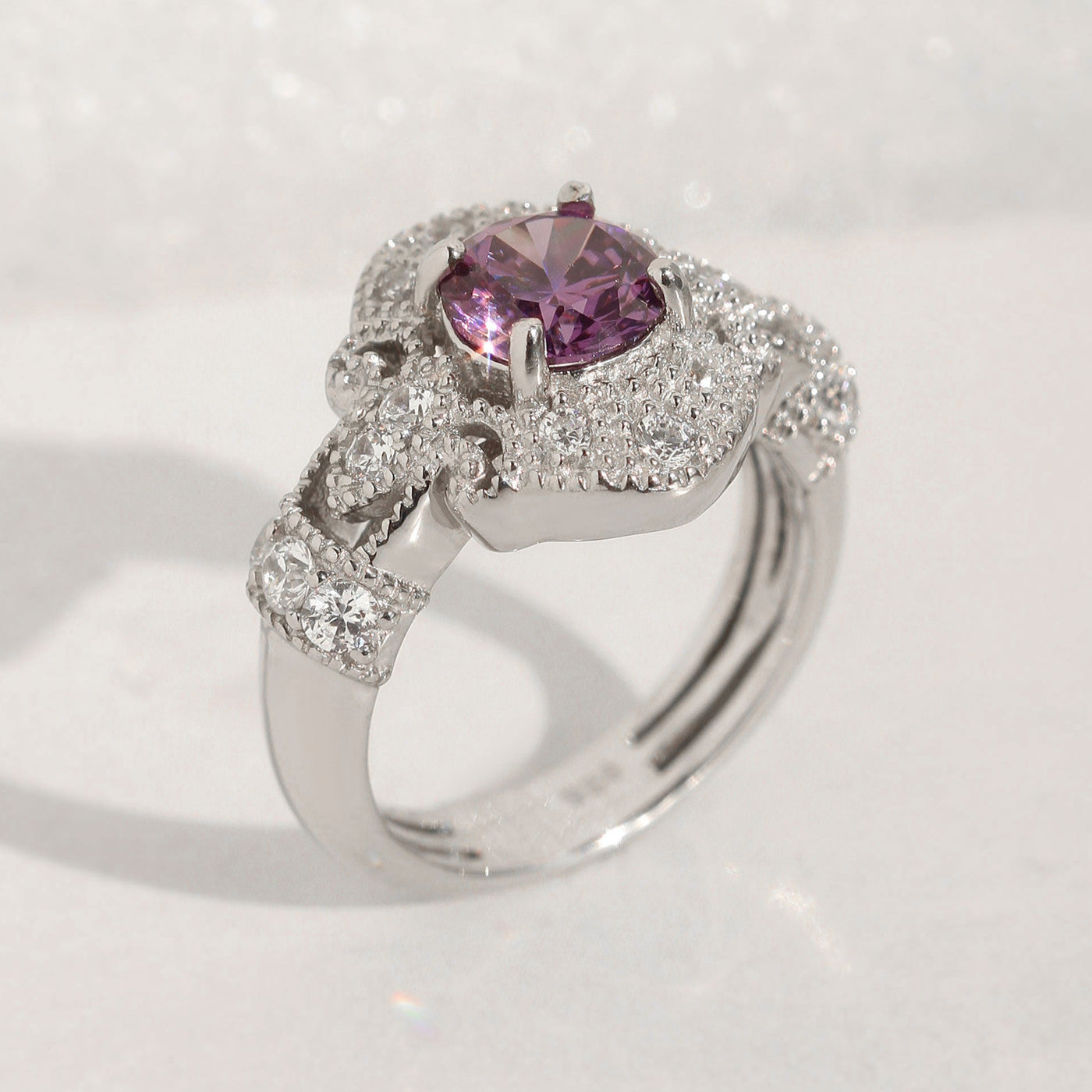 Royal Fleur Purple Ring