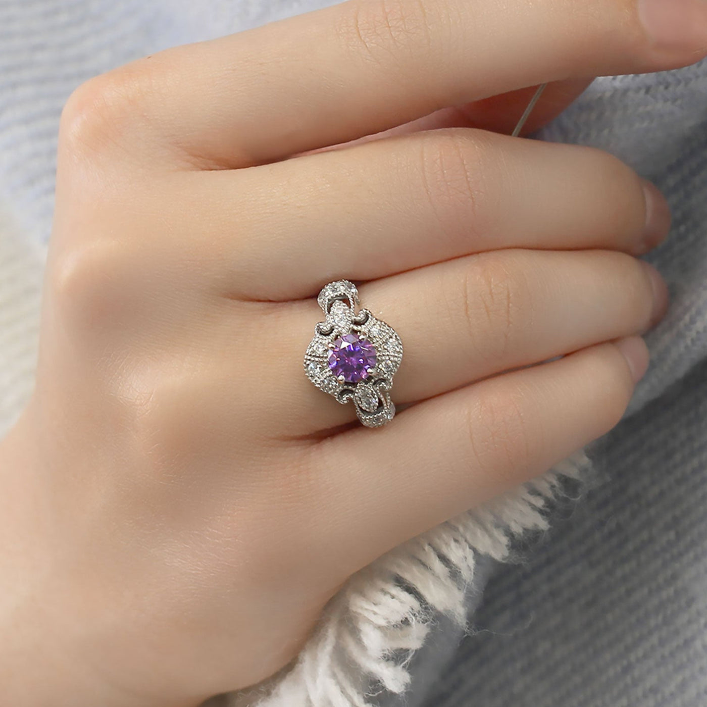 Royal Fleur Purple Ring