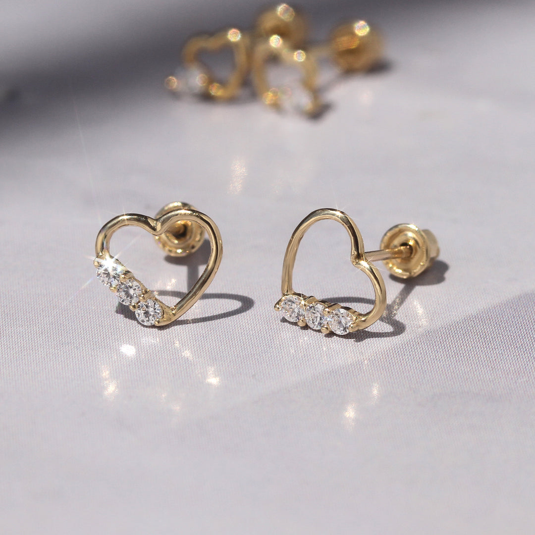 Nearlight Mini Heart Studs | 14K Gold Tiny Open Heart Earrings for