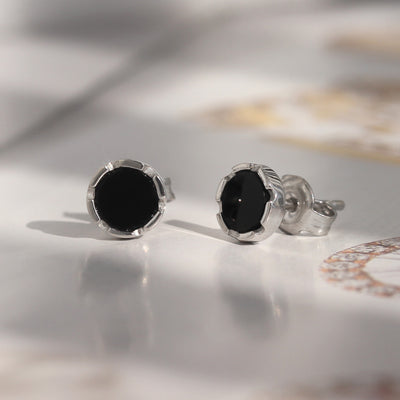 Black Onyx Shine Earrings