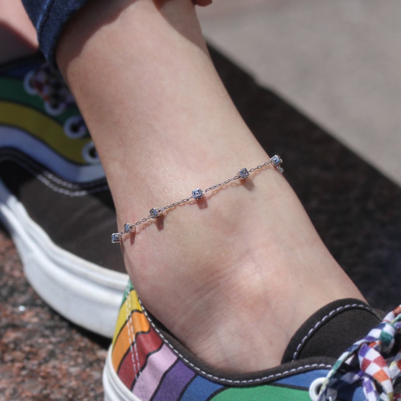 No. 5 Puffed Gold Cube Charm Bracelet | Anklet