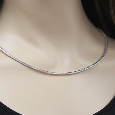 Flat Omega Chain Necklace