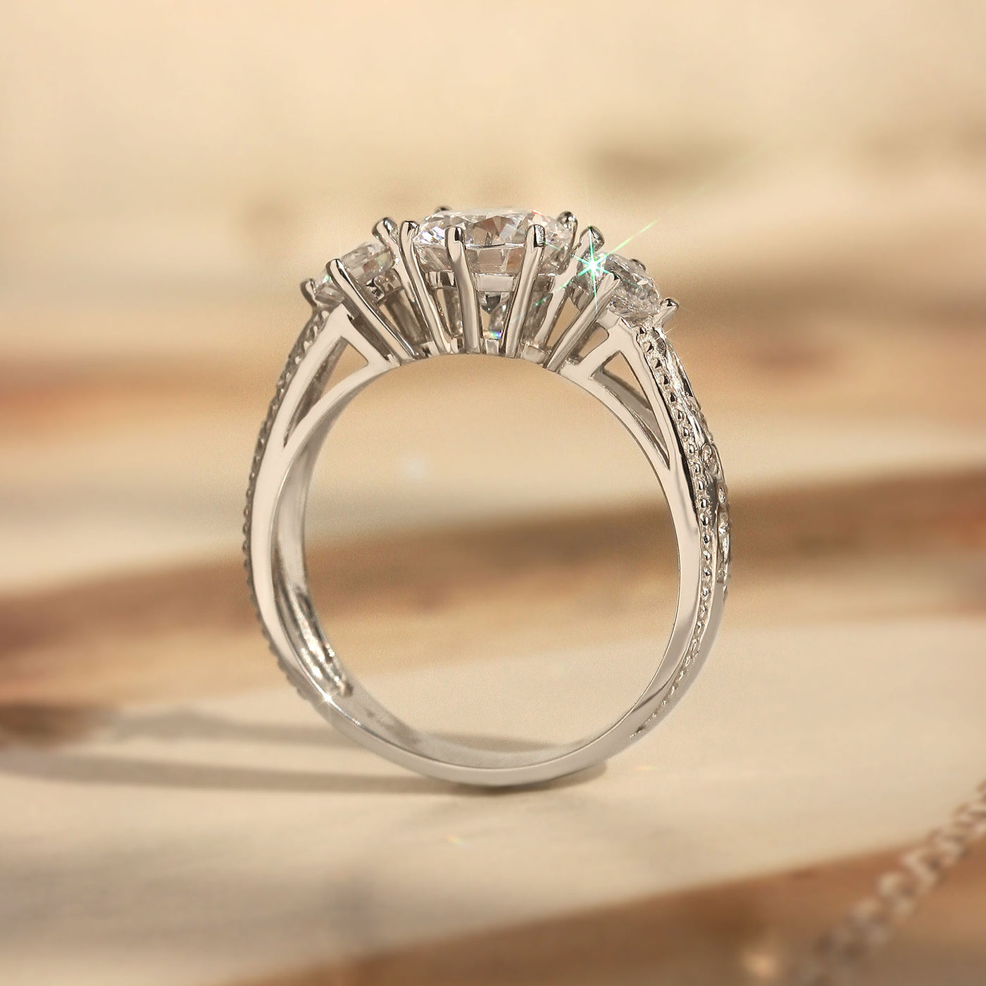 Eterna Triumph Ring