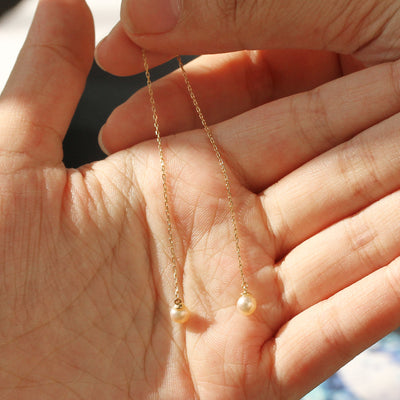 Luna Threader on hand for scale