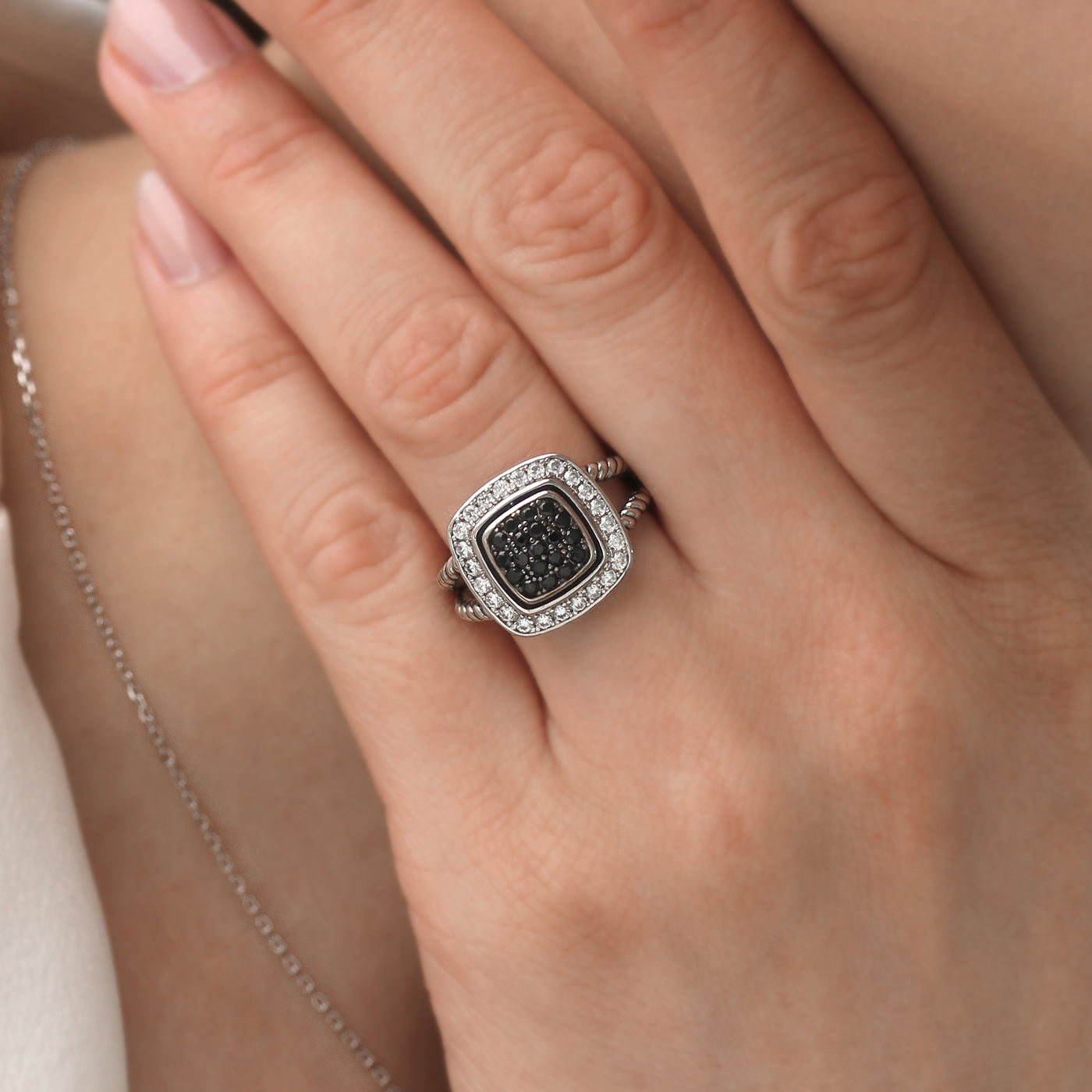 Monochrome gemstone square ring