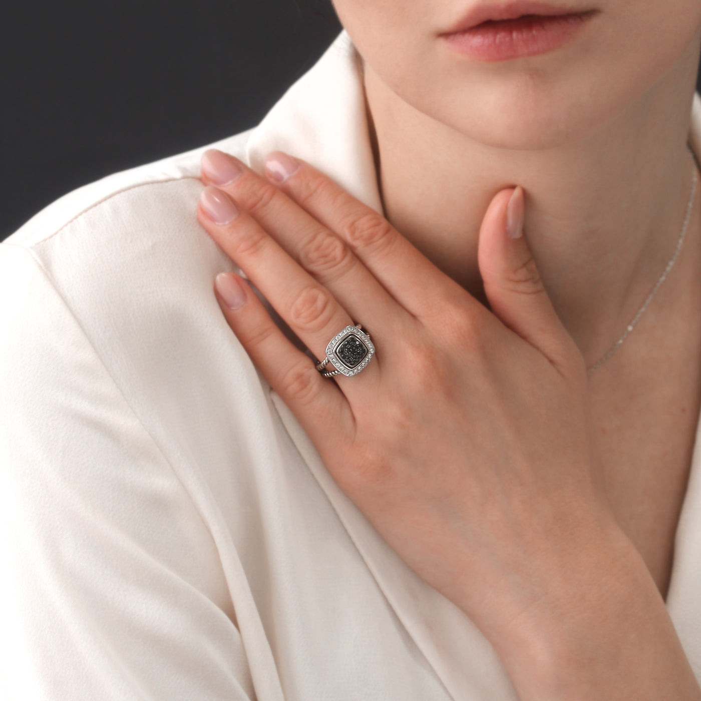 Monochrome gemstone square ring