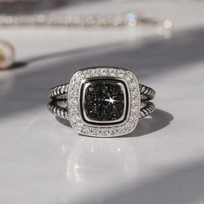 Monochrome gemstone square ring