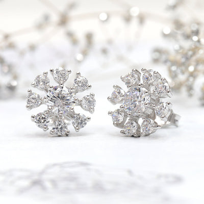 14K White Gold Snowflake Stud Earrings