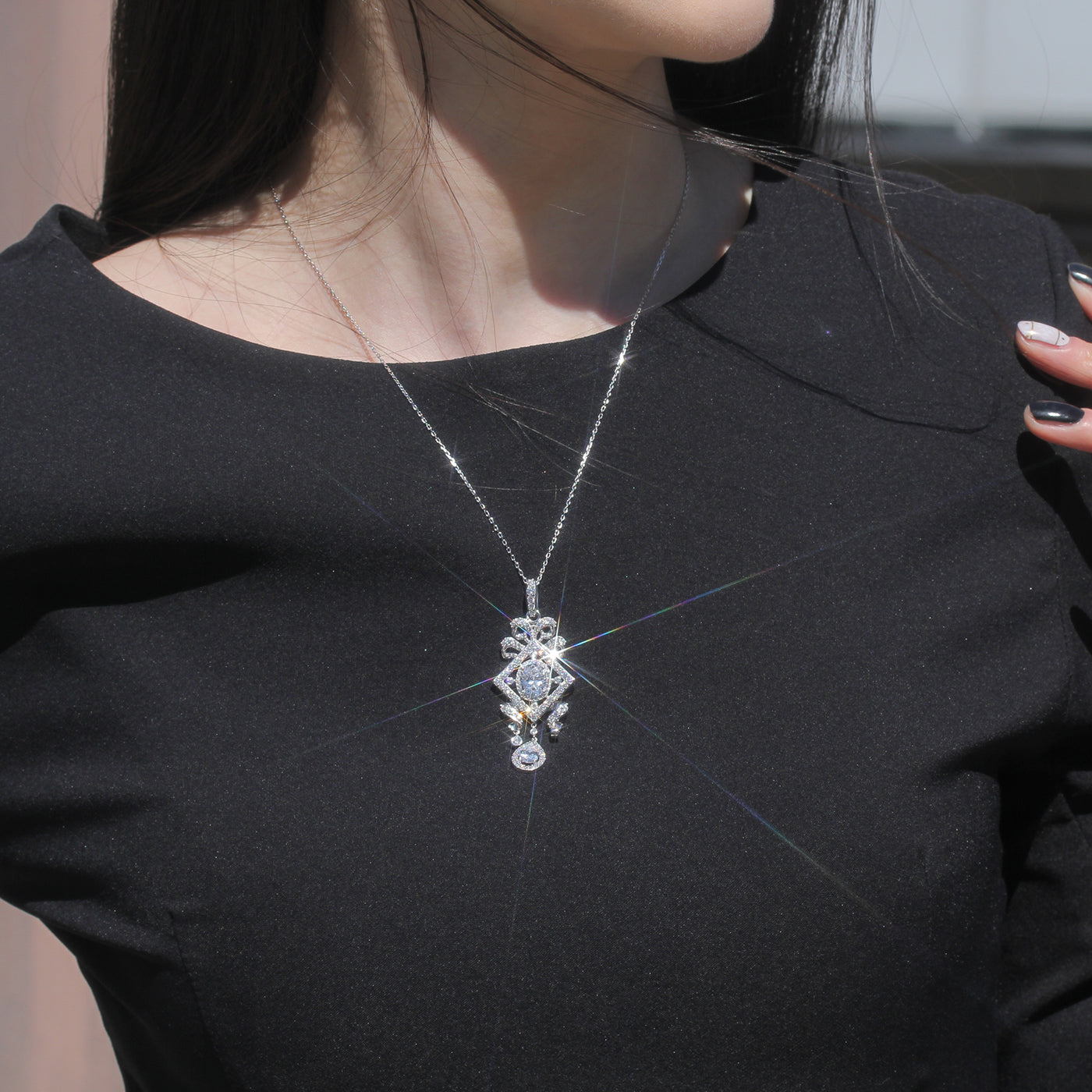 Chandelier Halo Necklace