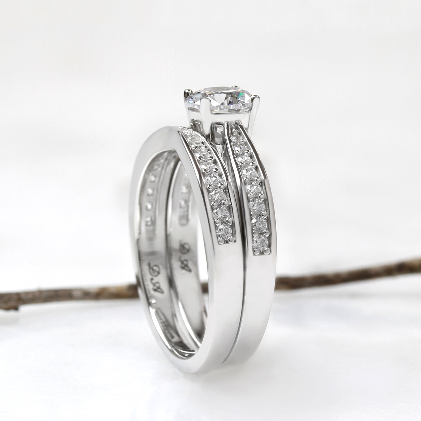 Brilliant 1 CT Pinched Shank Classic Bridal Ring Set, Platinum Plated Sterling Silver
